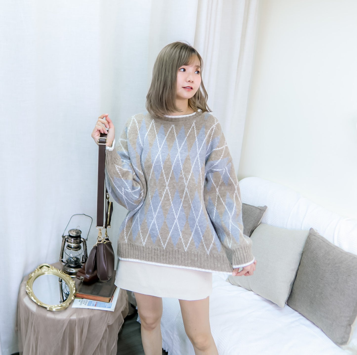 T418 SKY AND CLOUD SWEATER