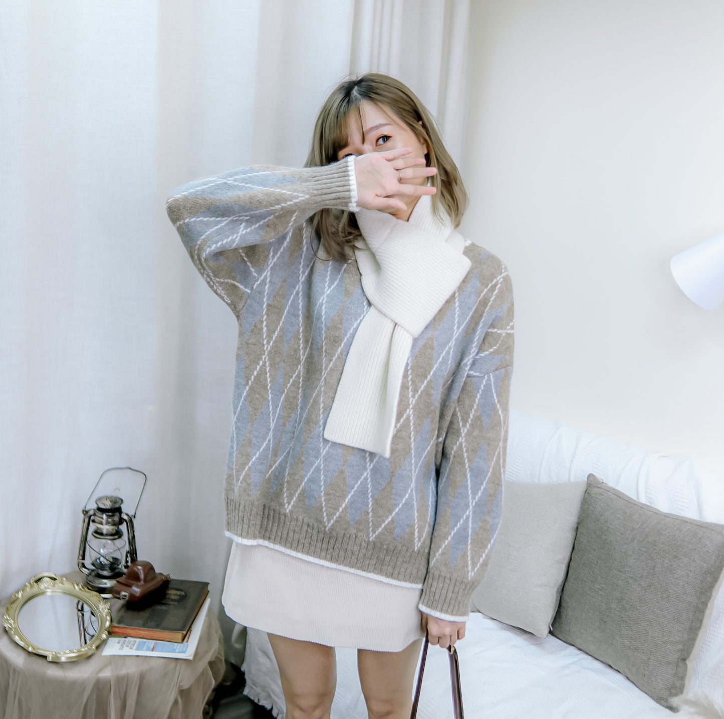 T418 SKY AND CLOUD SWEATER