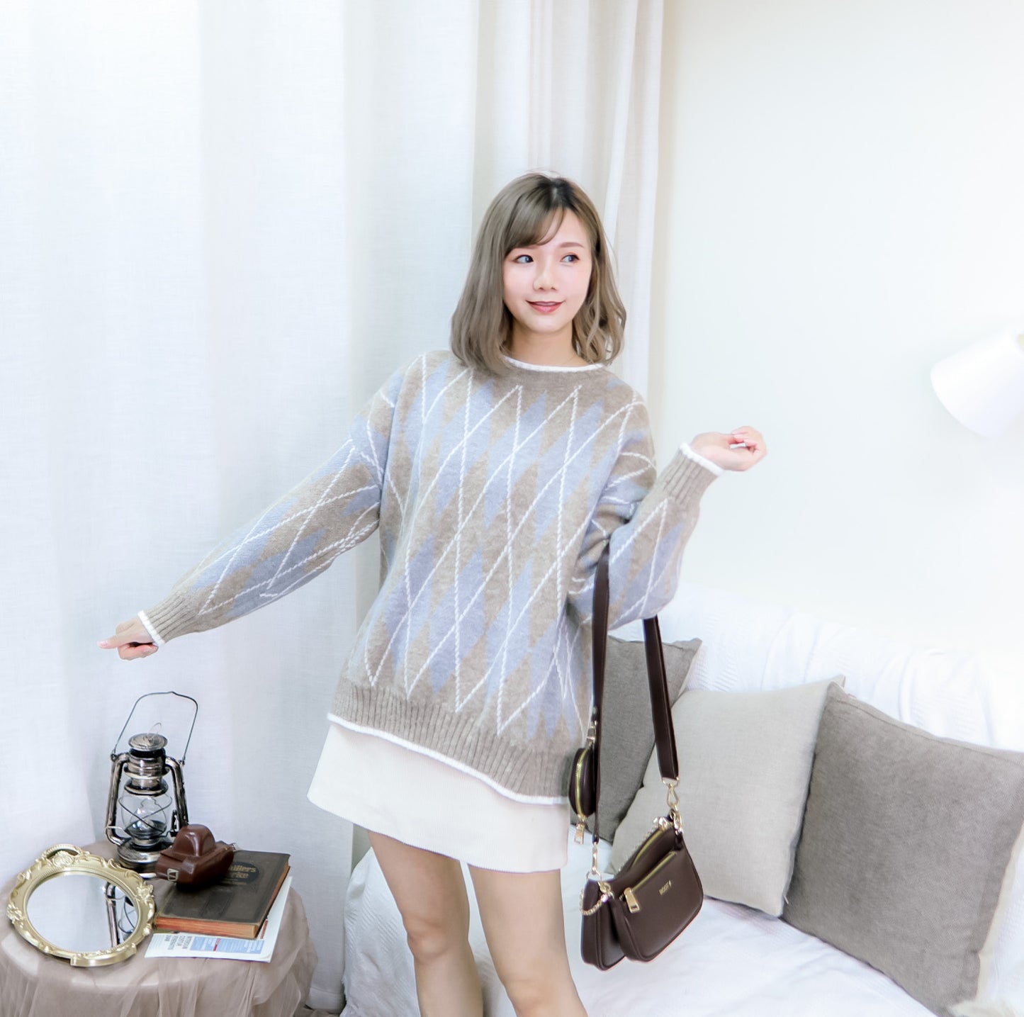 T418 SKY AND CLOUD SWEATER