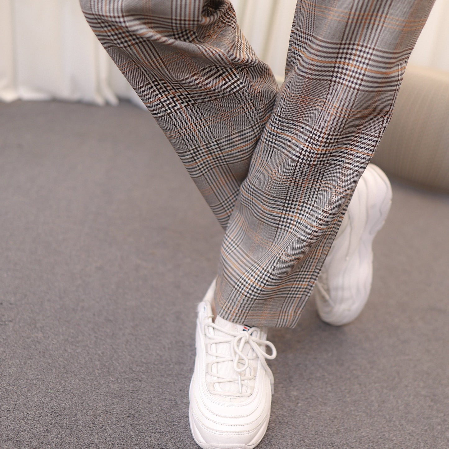 #C022 AM CHECKED OUTER - Letta A