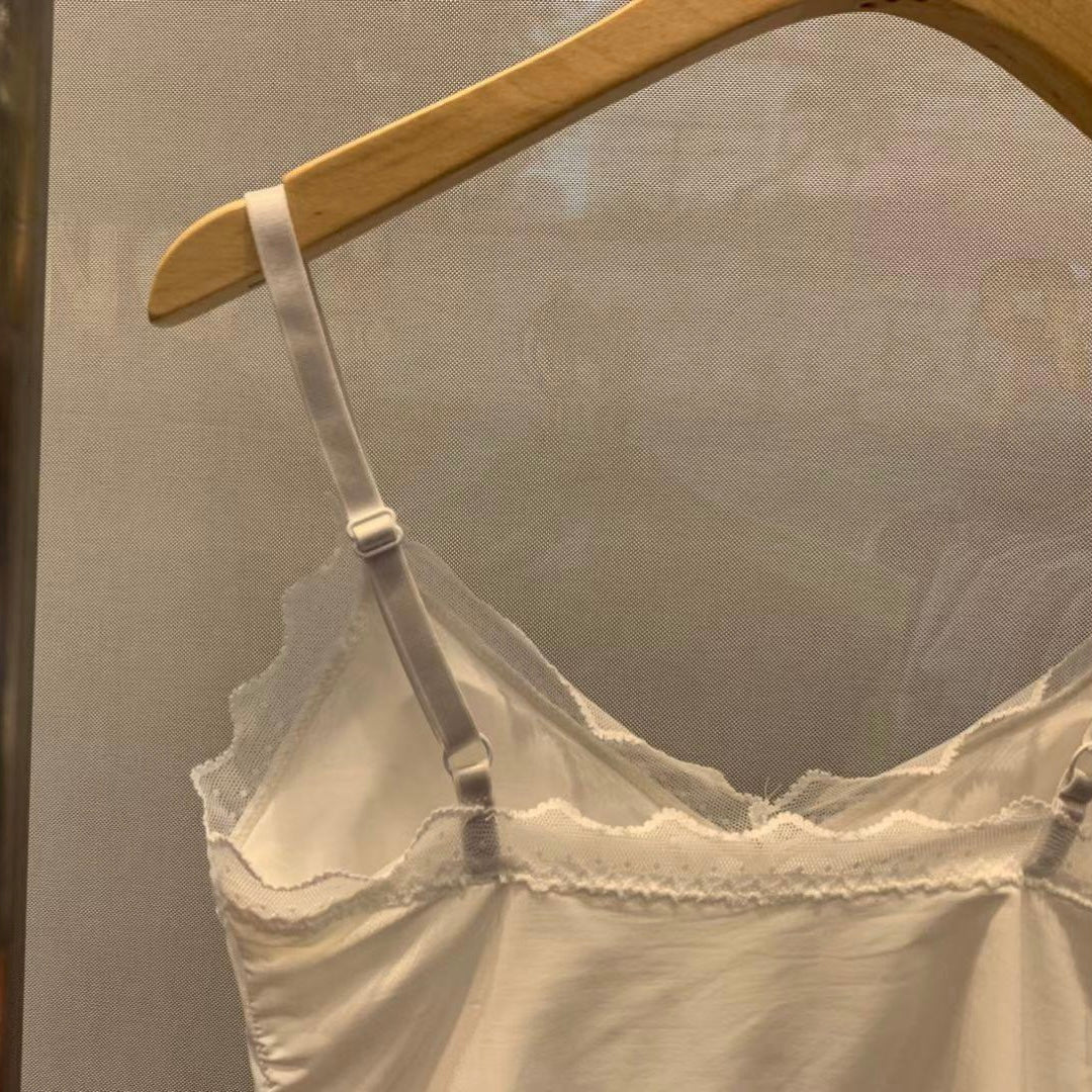 T562 ME LACE BRA TOP