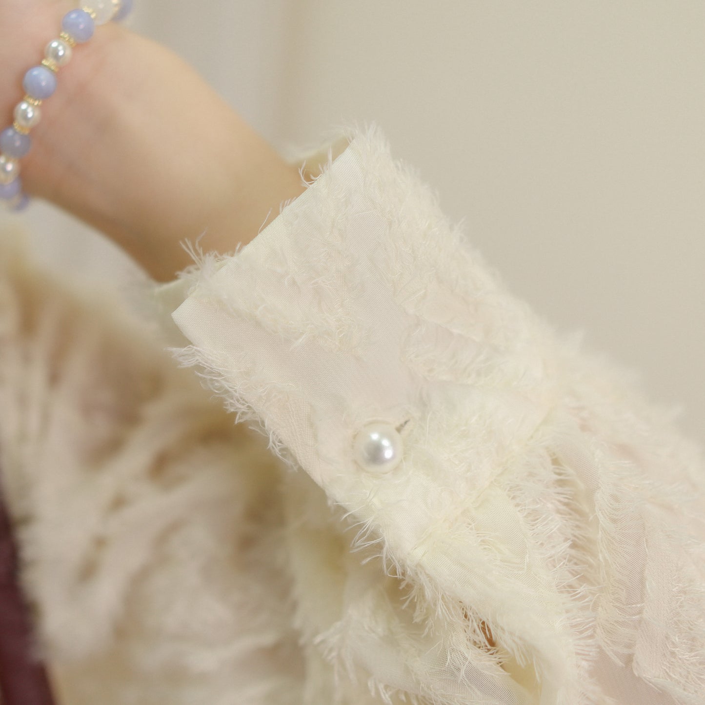 T446 ELEGANT LACE BLOUSE