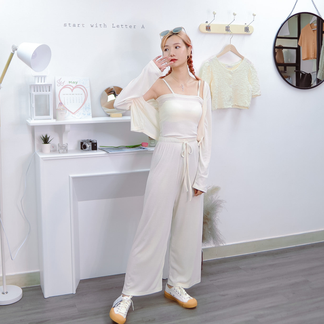 T554 CLOUD DAY SET