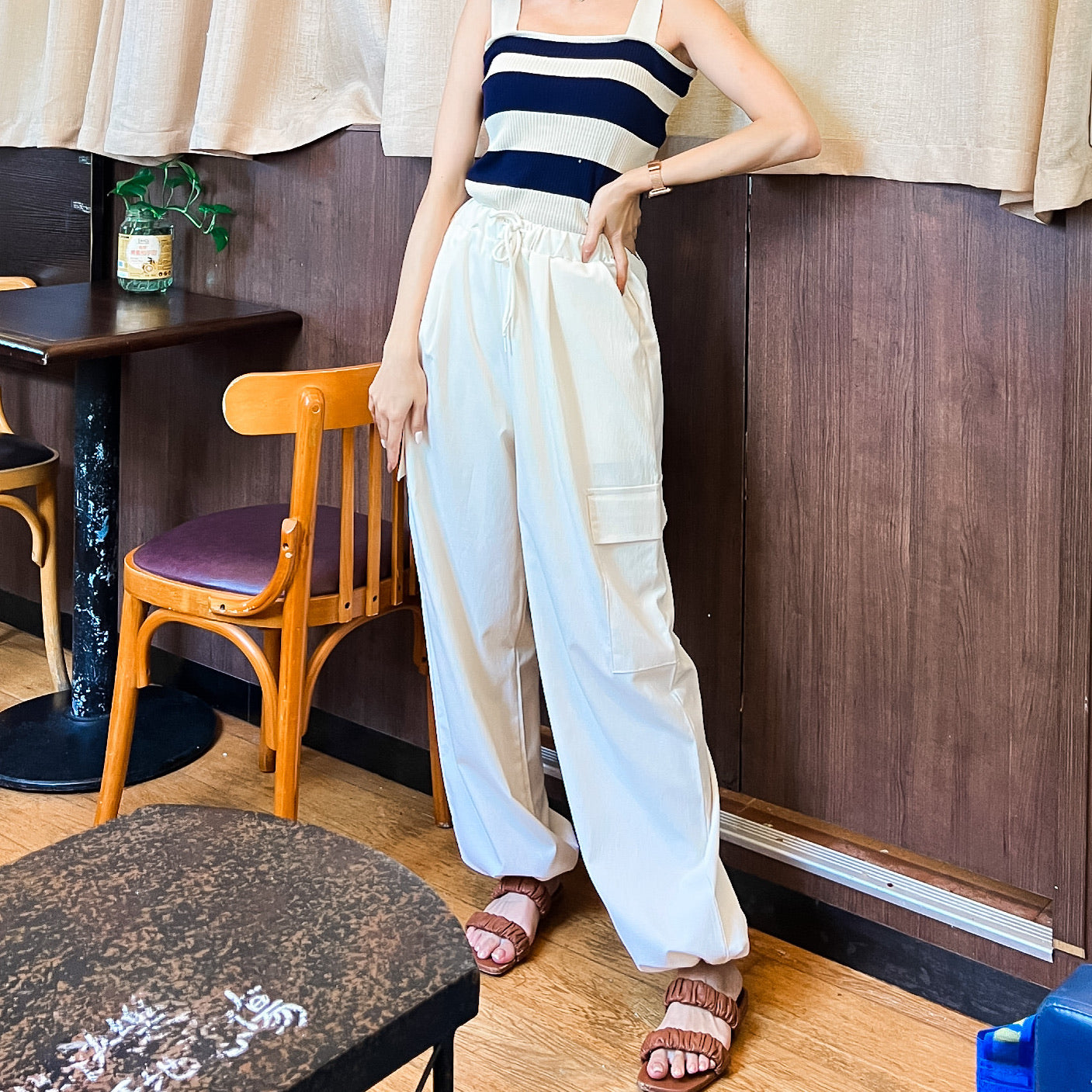 B253 BLUSH PANTS