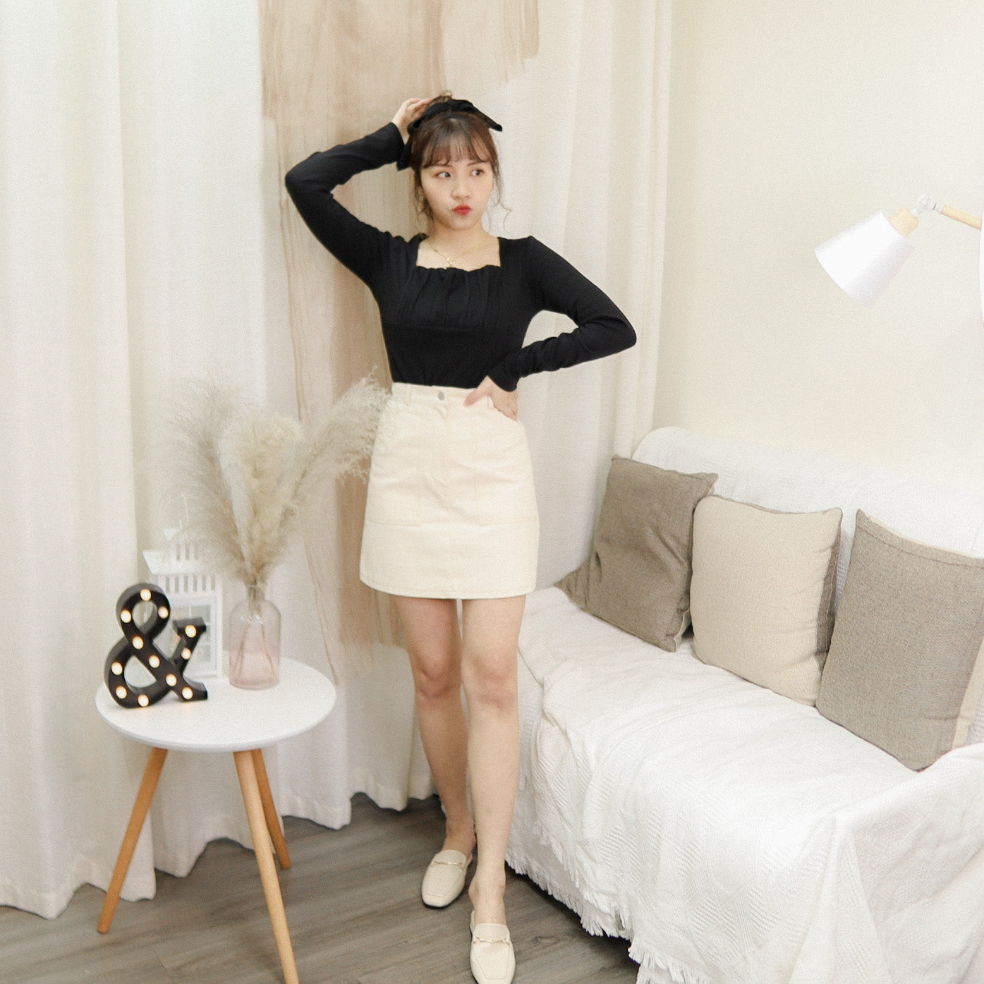 T484 LOOK TOP
