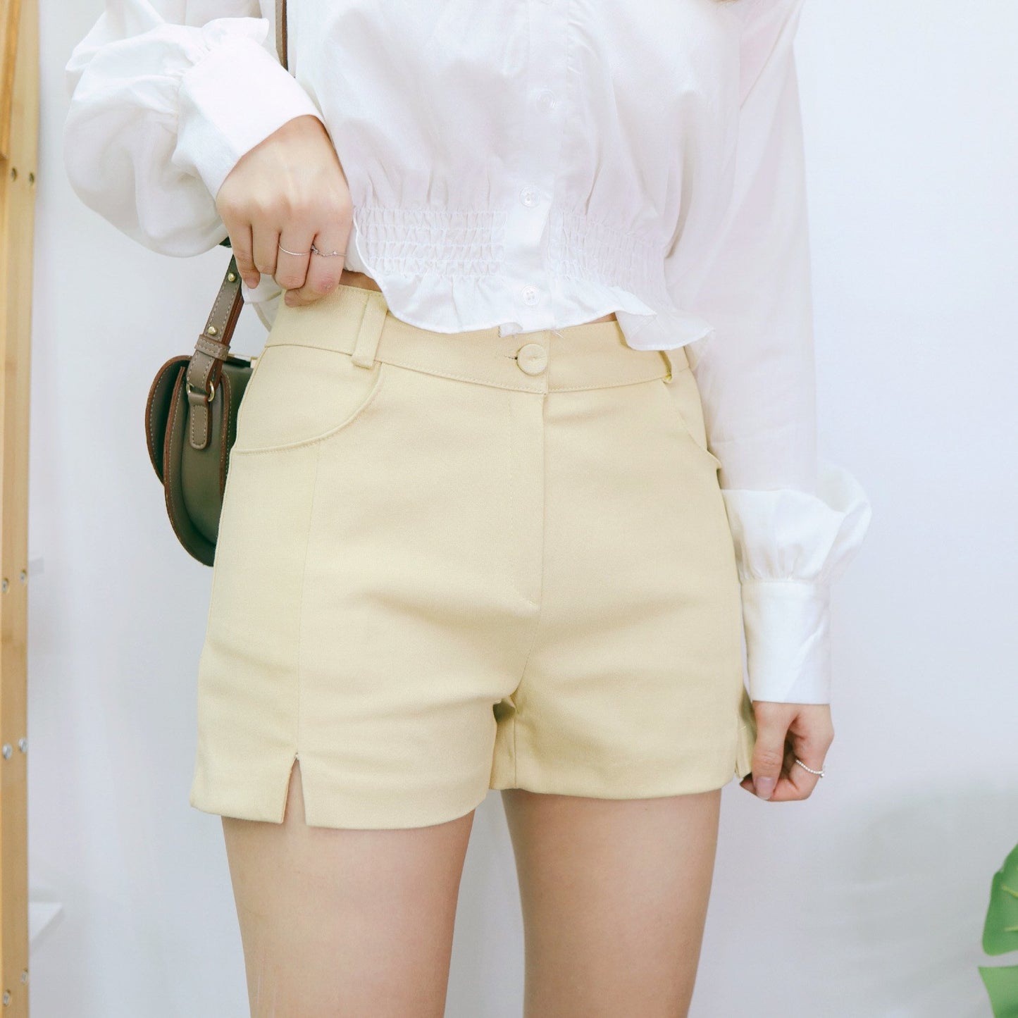 #B088 BE YOU SHORT - Letta A
