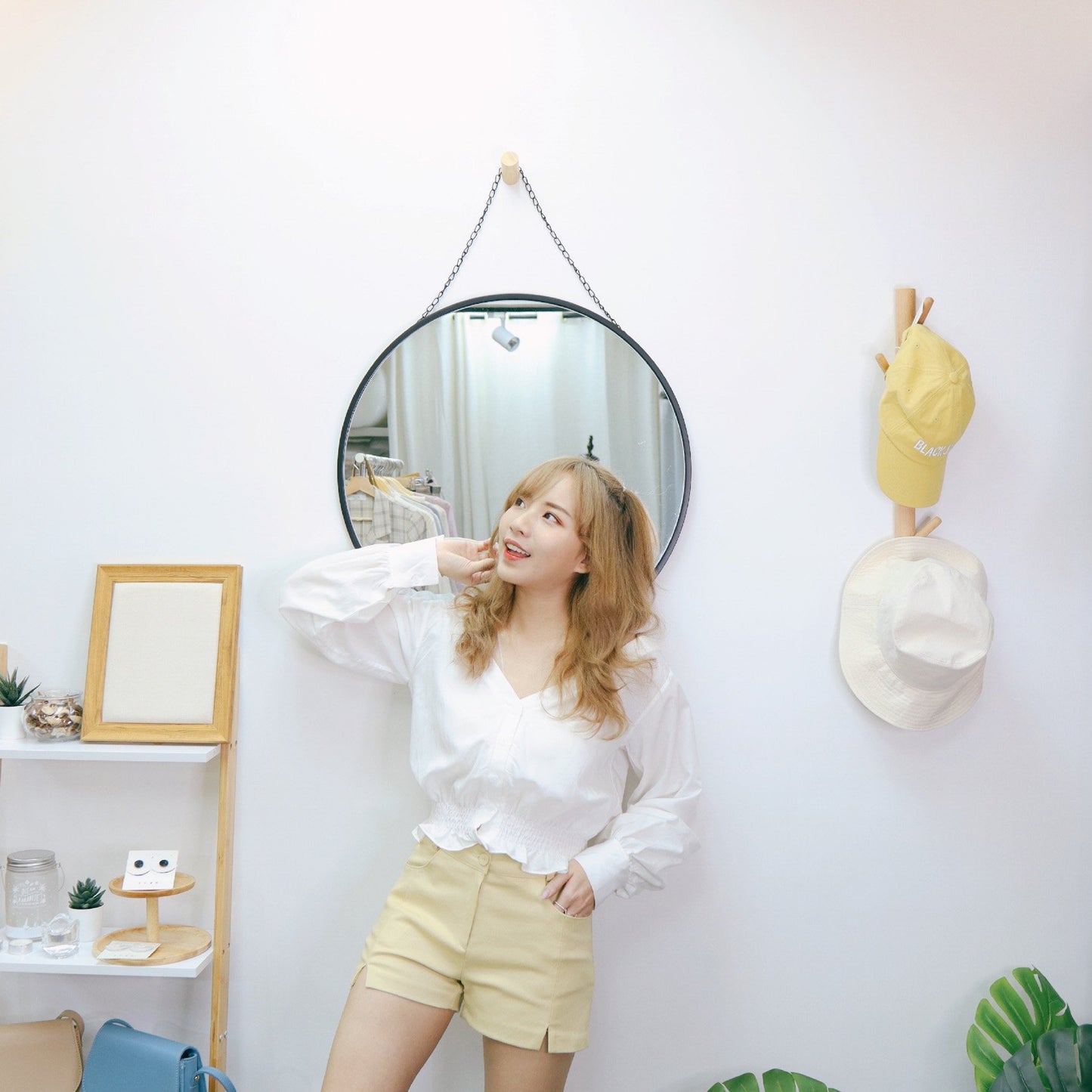#B088 BE YOU SHORT - Letta A
