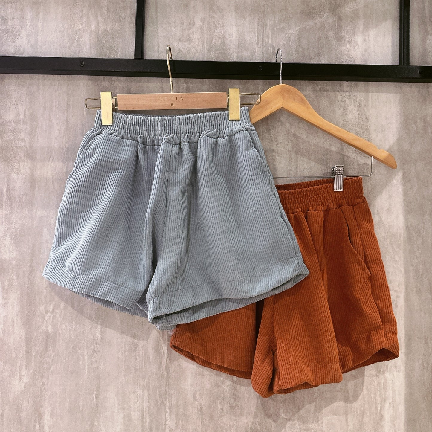 TH060 POLLY SHORTS