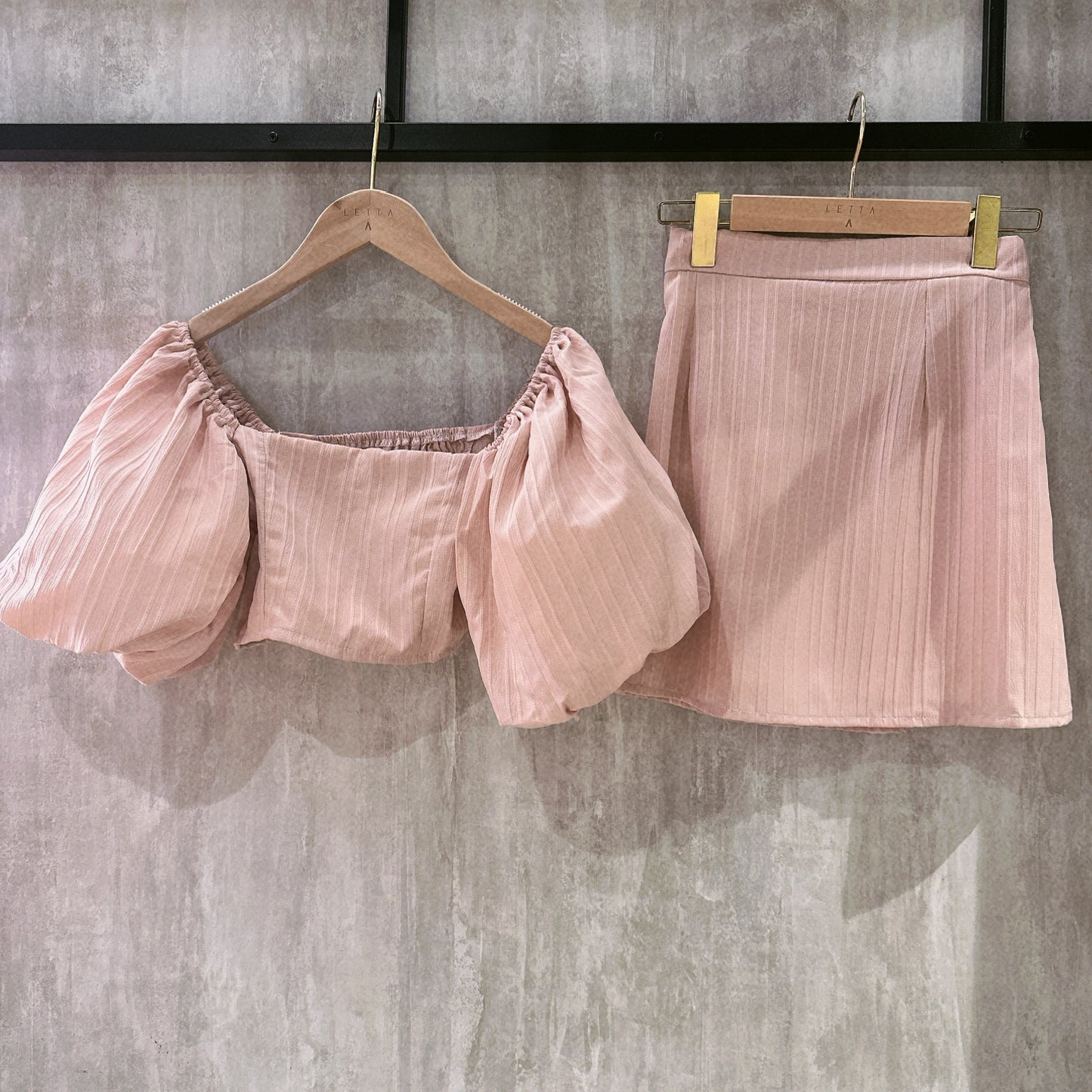 TH056 RABBIT SET