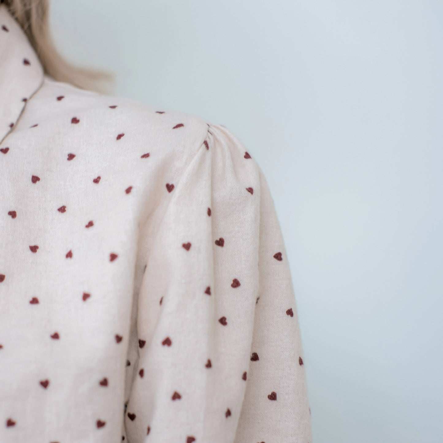 T432 RED HEART DOT BLOUSE