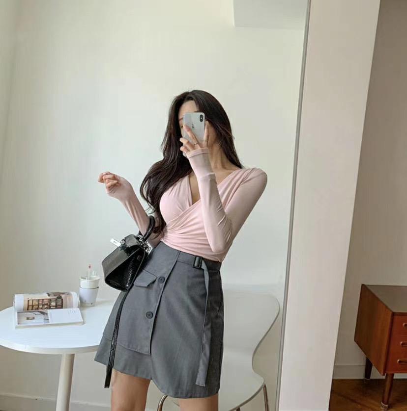 B135 WONDERLAND MINI SKIRT
