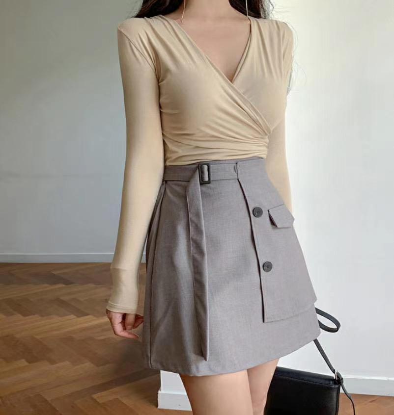 B135 WONDERLAND MINI SKIRT