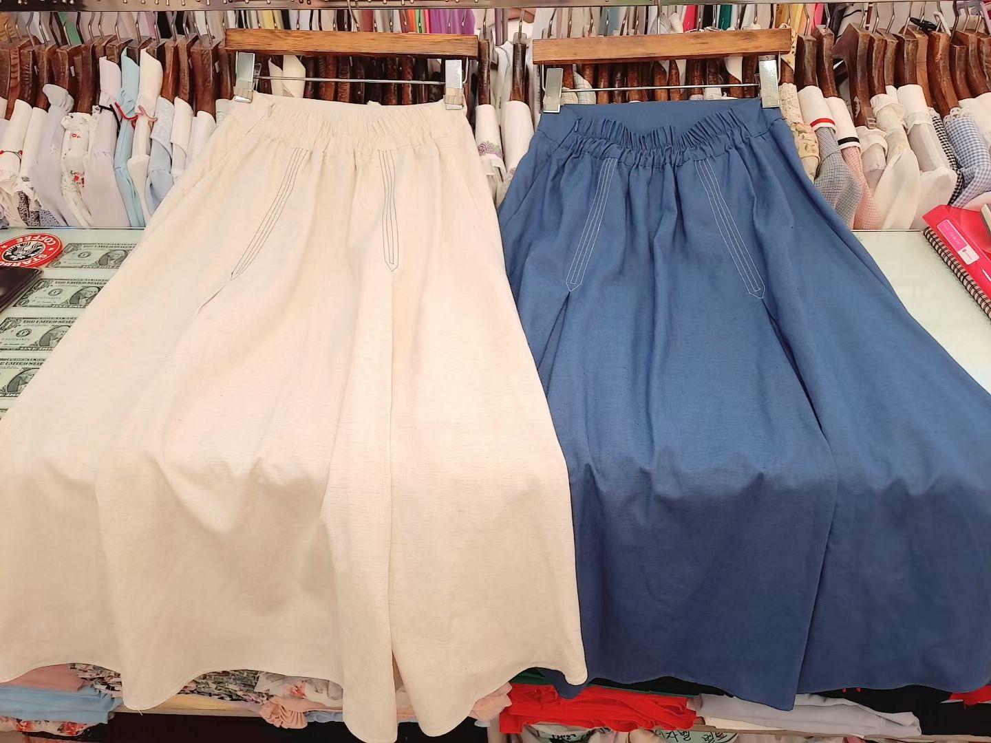 B187 MIDI SKIRT