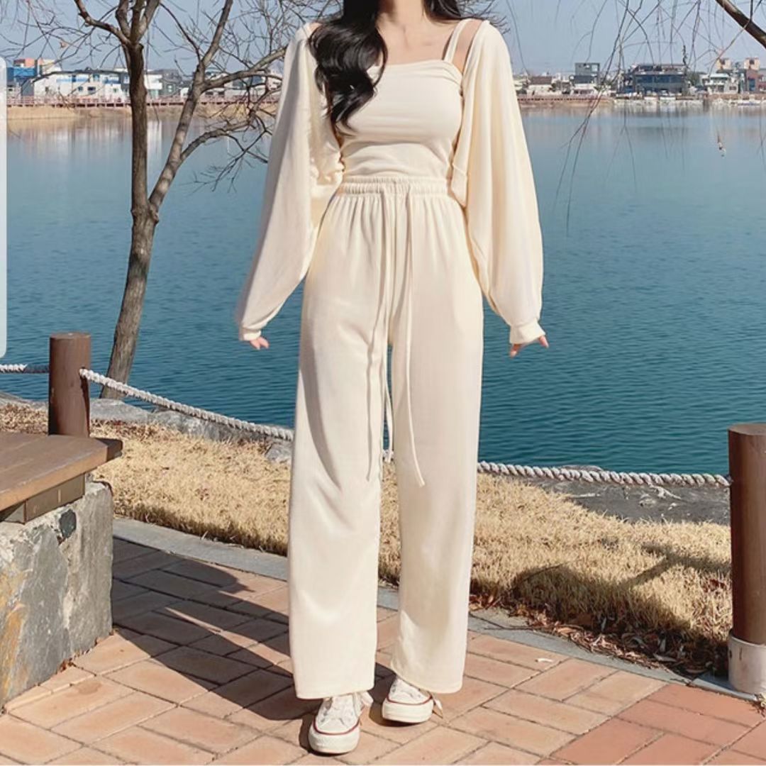 T792 CREAMY SET