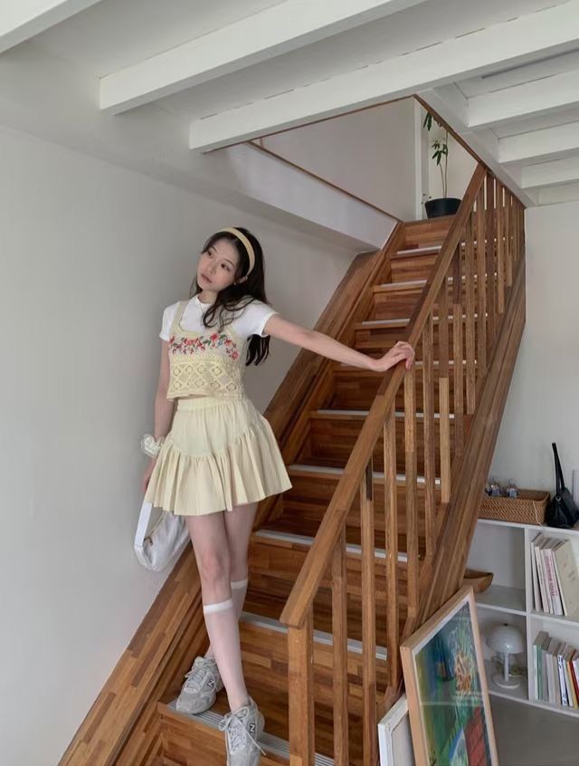 B236 LOVELY SKIRT