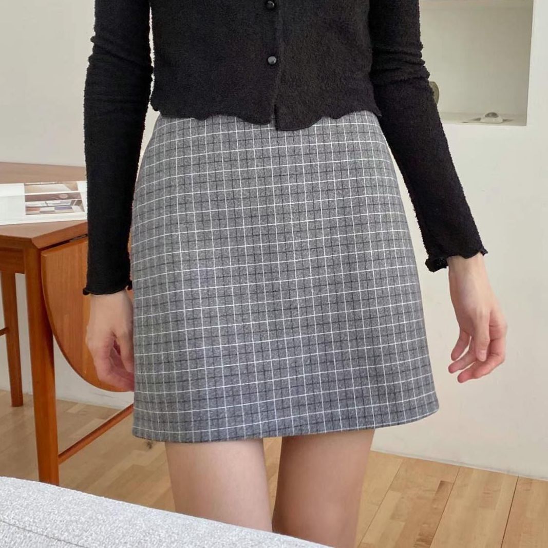 B264 TUESDAY SKIRT