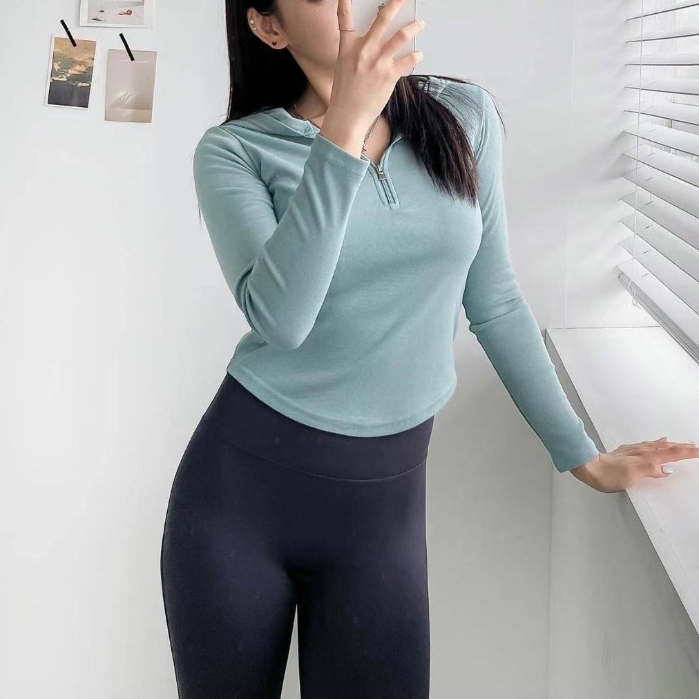 Y008 ZIPPY YOGA TOP