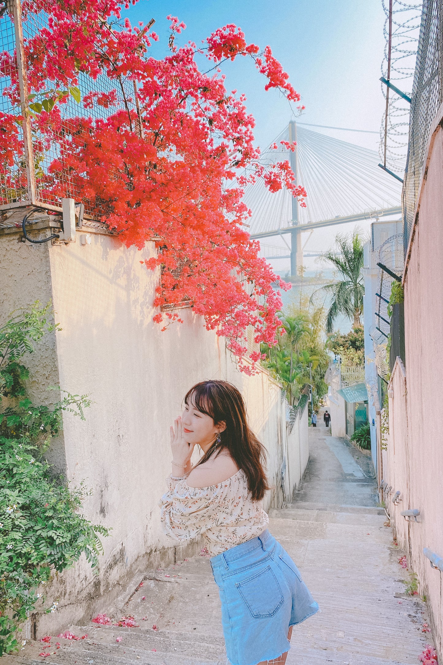 T480 FLORAL TOP