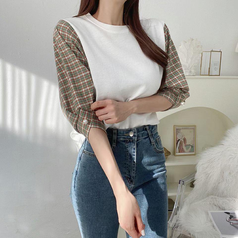 T469 ERIN CHECKED TOP
