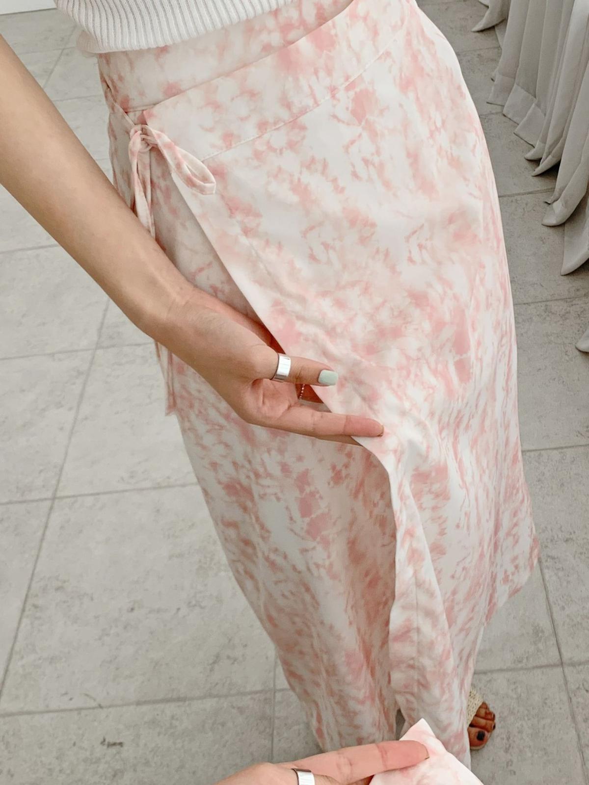 B168 WATERPAINT SKIRT