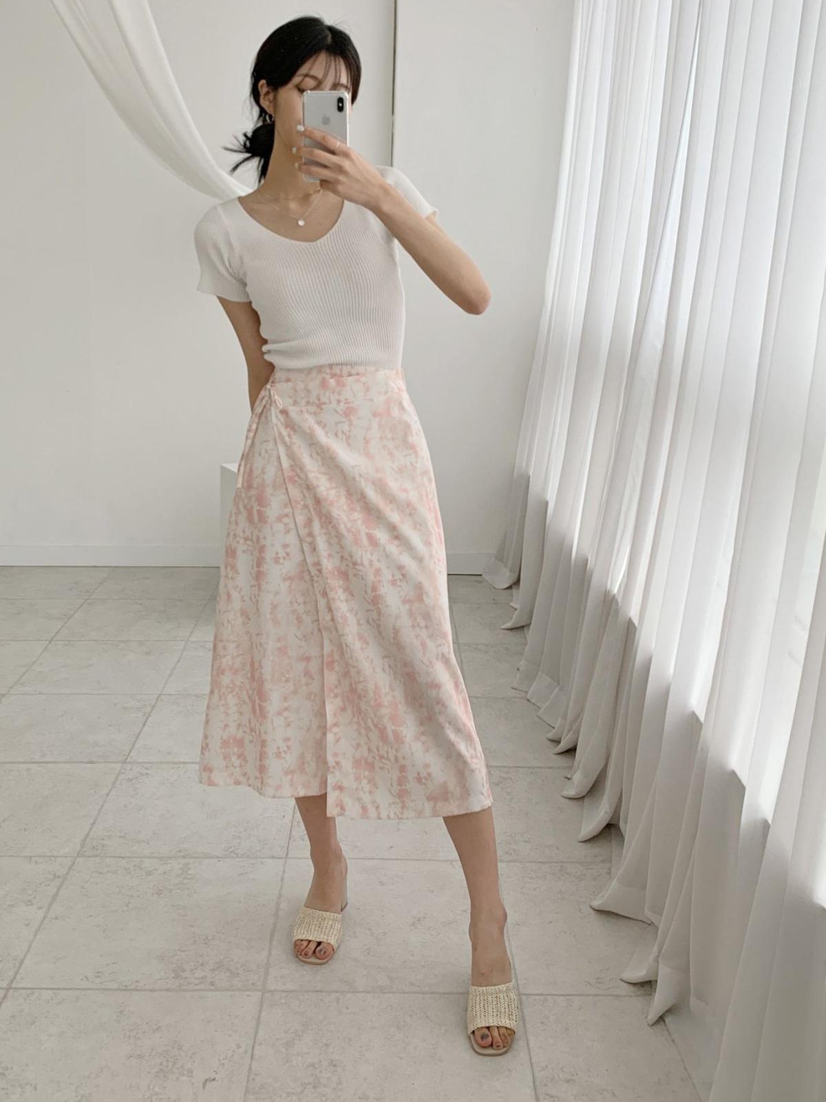 B168 WATERPAINT SKIRT