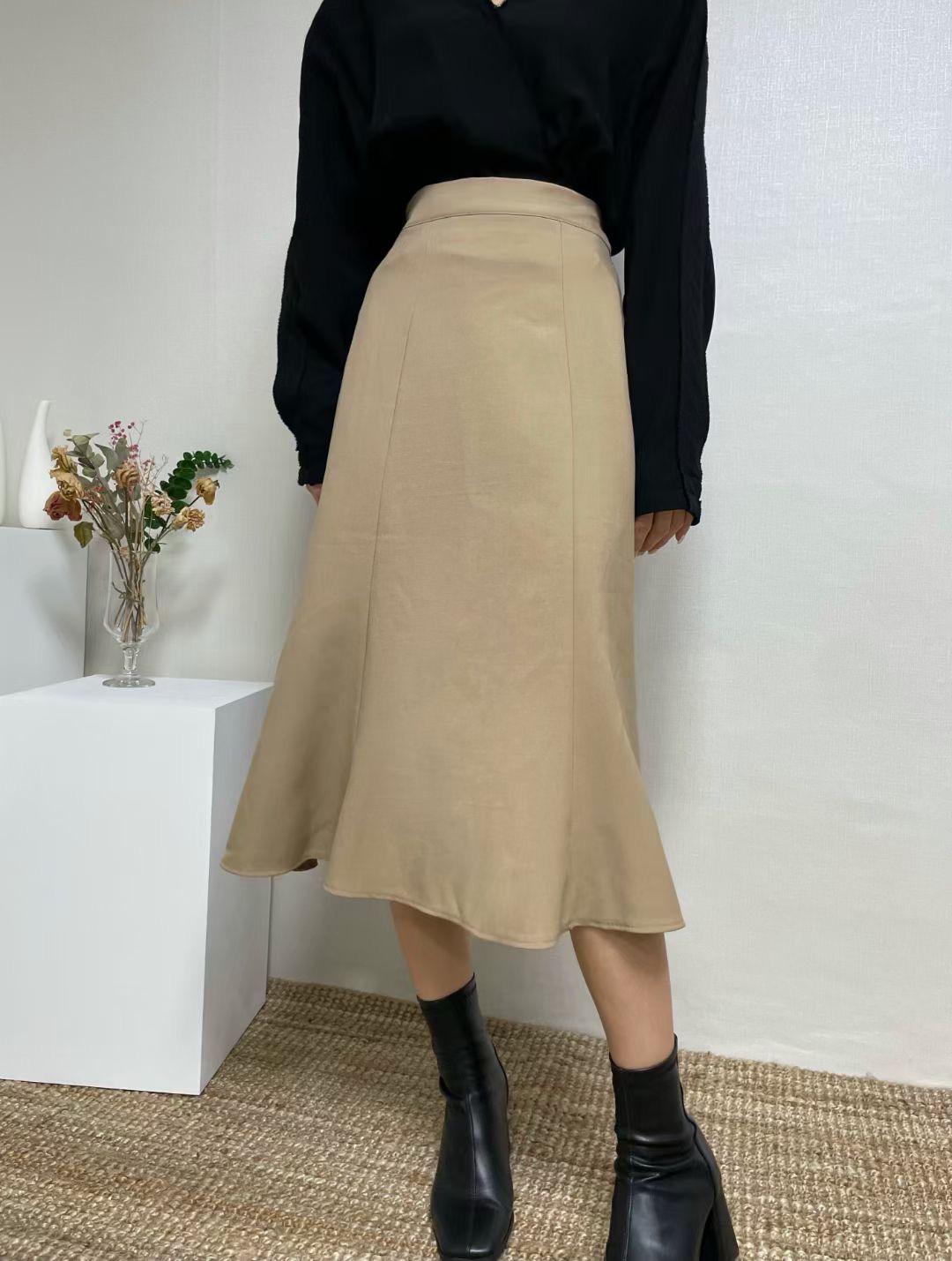B199 YOU AND ME SKIRT