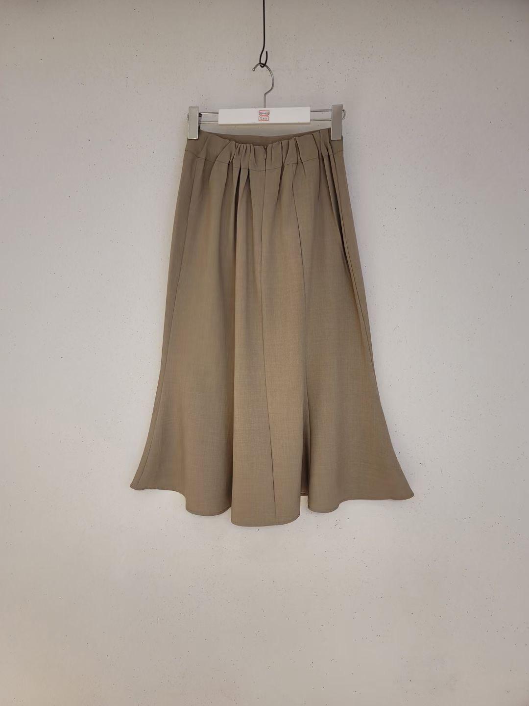 B199 YOU AND ME SKIRT