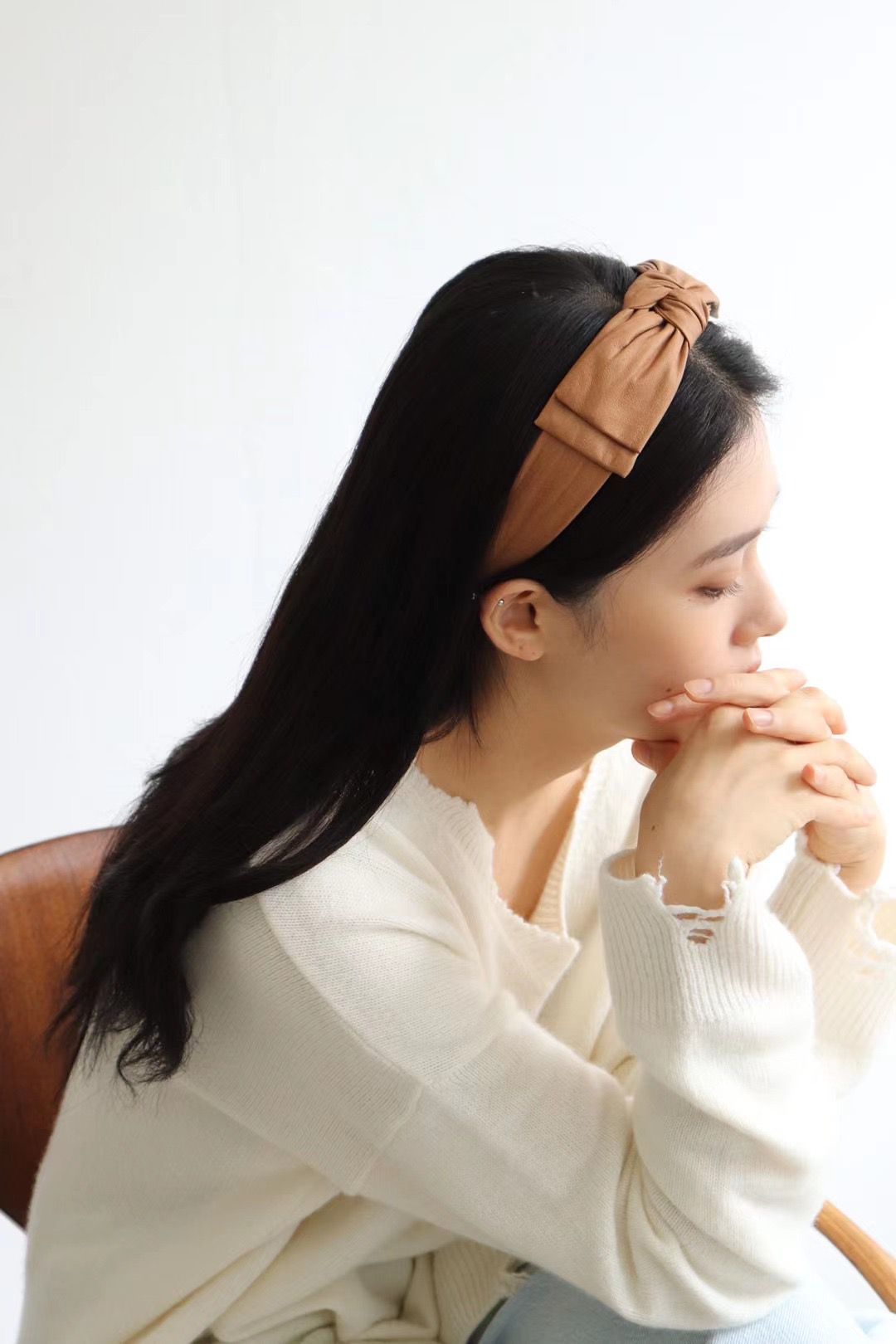 A052 LEATHER RIBBON