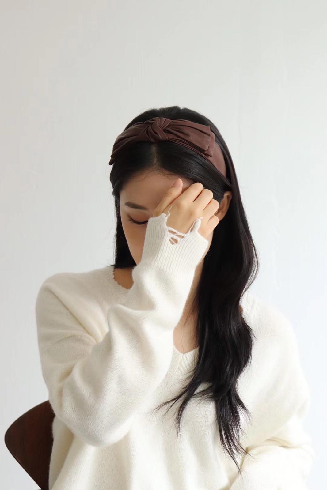 A052 LEATHER RIBBON