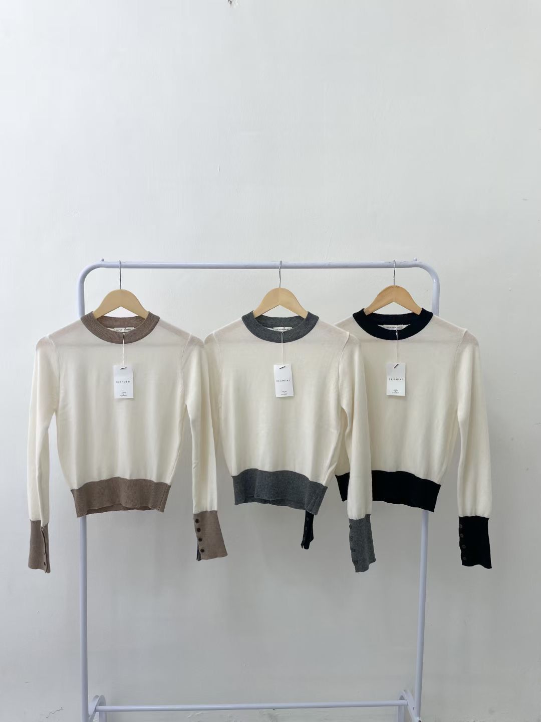 T674 CASHMERE DAILY TOP