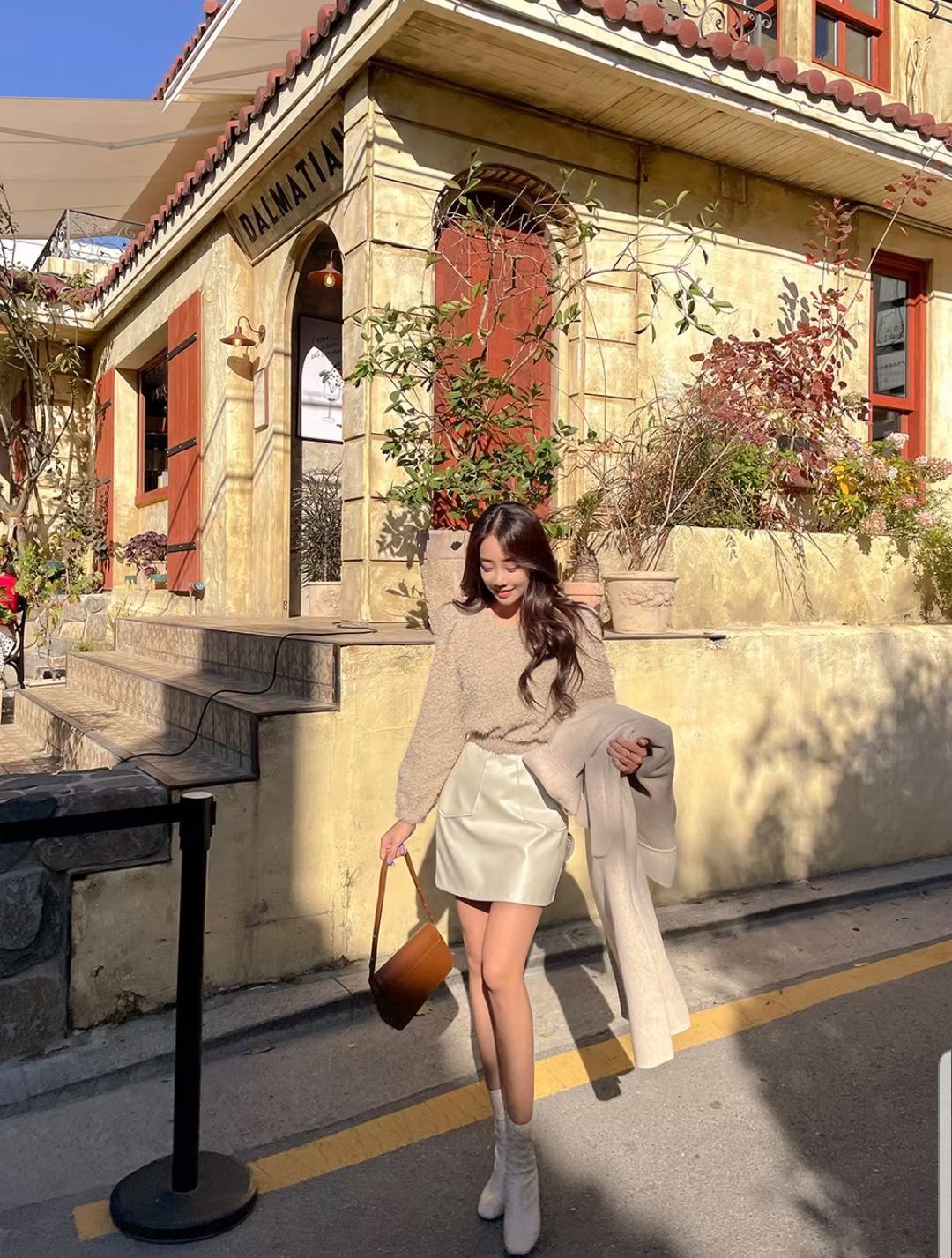 B207 CHOCOLATE SKIRT
