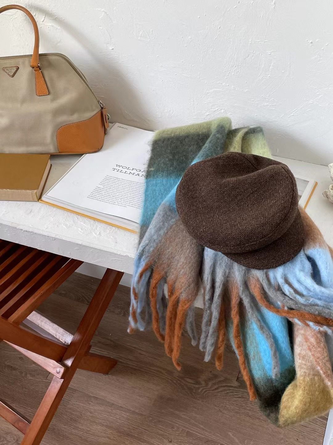 A054 WINTER SCARF