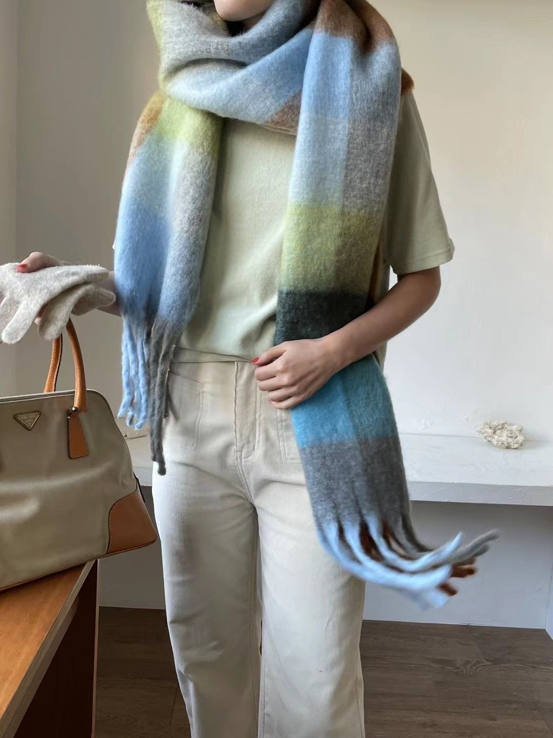 A054 WINTER SCARF