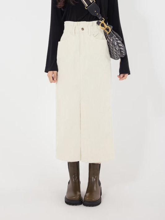 B210 HAPPY FRIDAY SKIRT