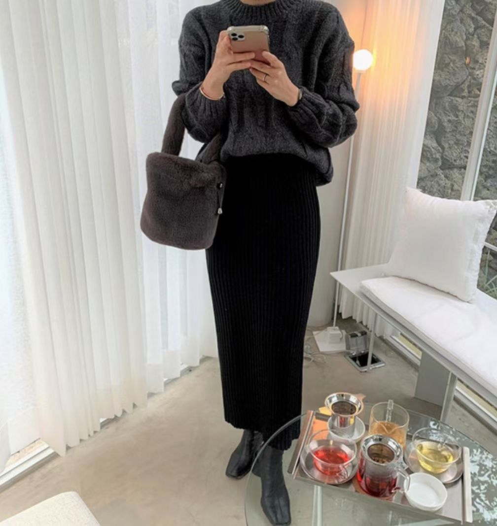 B204 NANA KNIT SKIRT