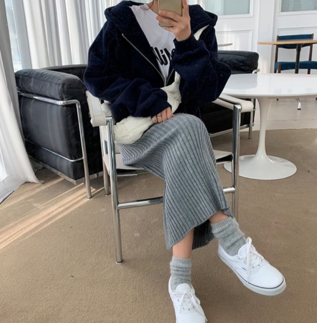 B204 NANA KNIT SKIRT