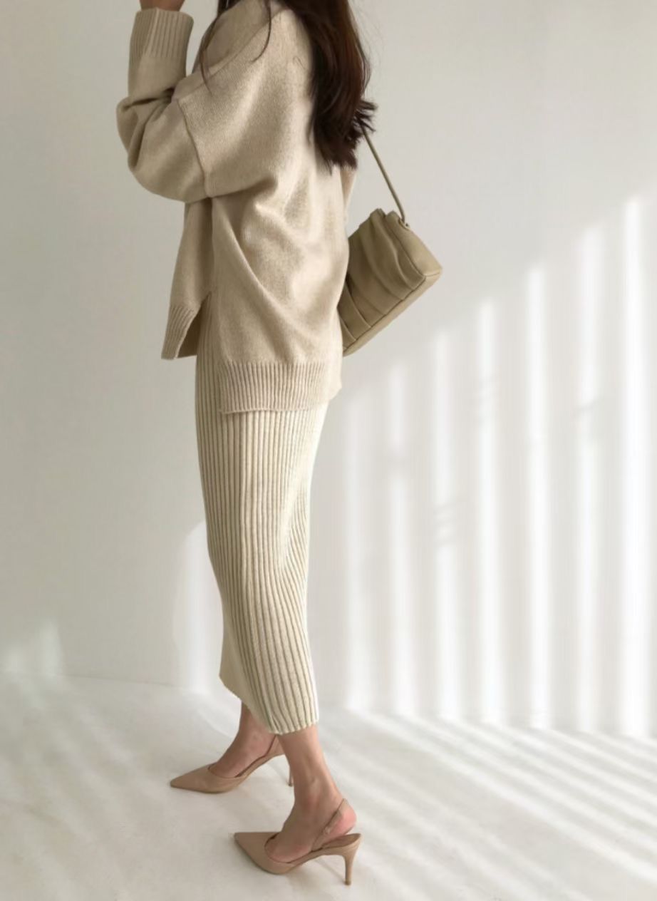 B204 NANA KNIT SKIRT
