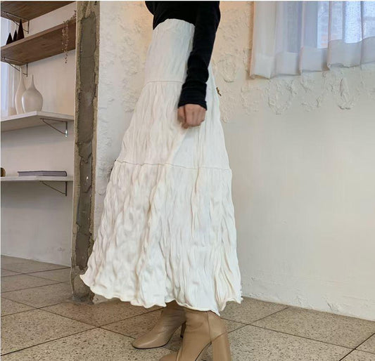 B221 CREAMY SKIRT