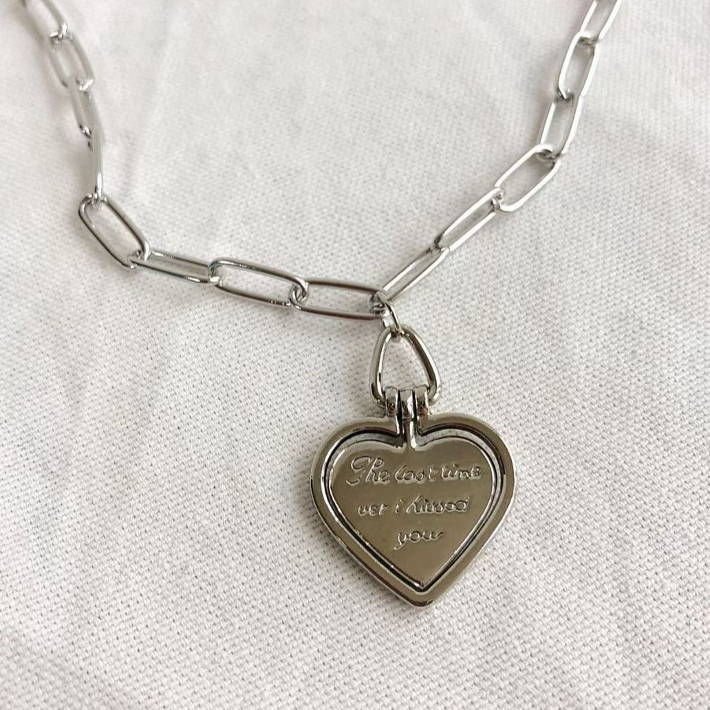 A056 HEART ME NECKLACE