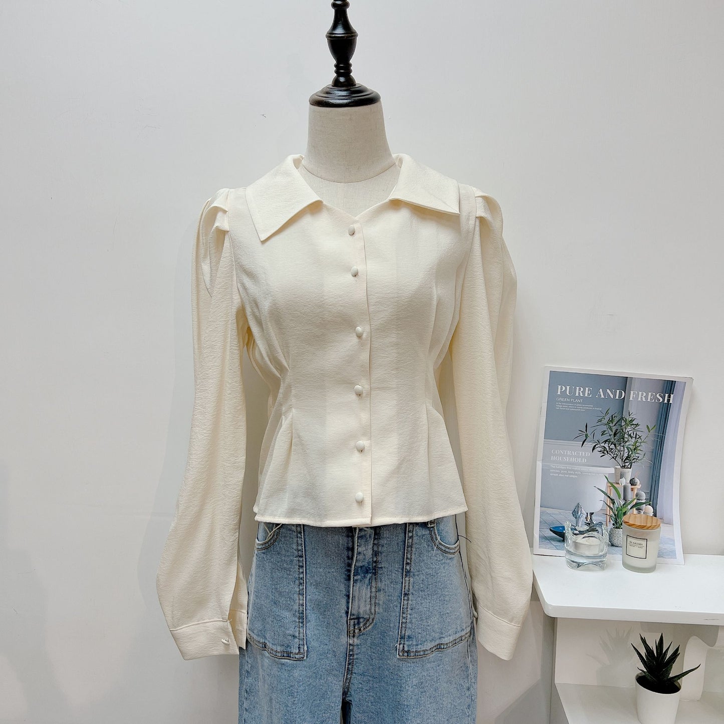 T739 NUZZI BLOUSE