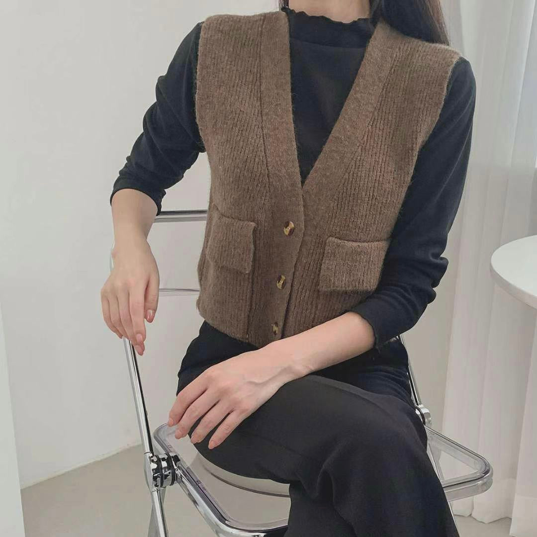 T656 TIMOTHY KNIT VEST