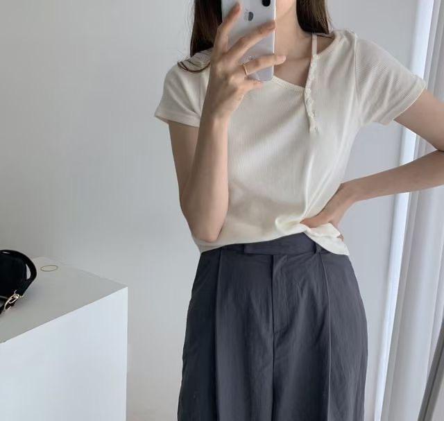 T758 MANNER SHORT TOP