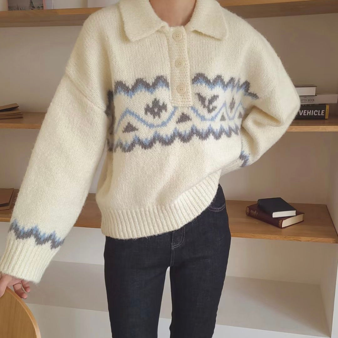 T685 SNOWFLARE SWEATER