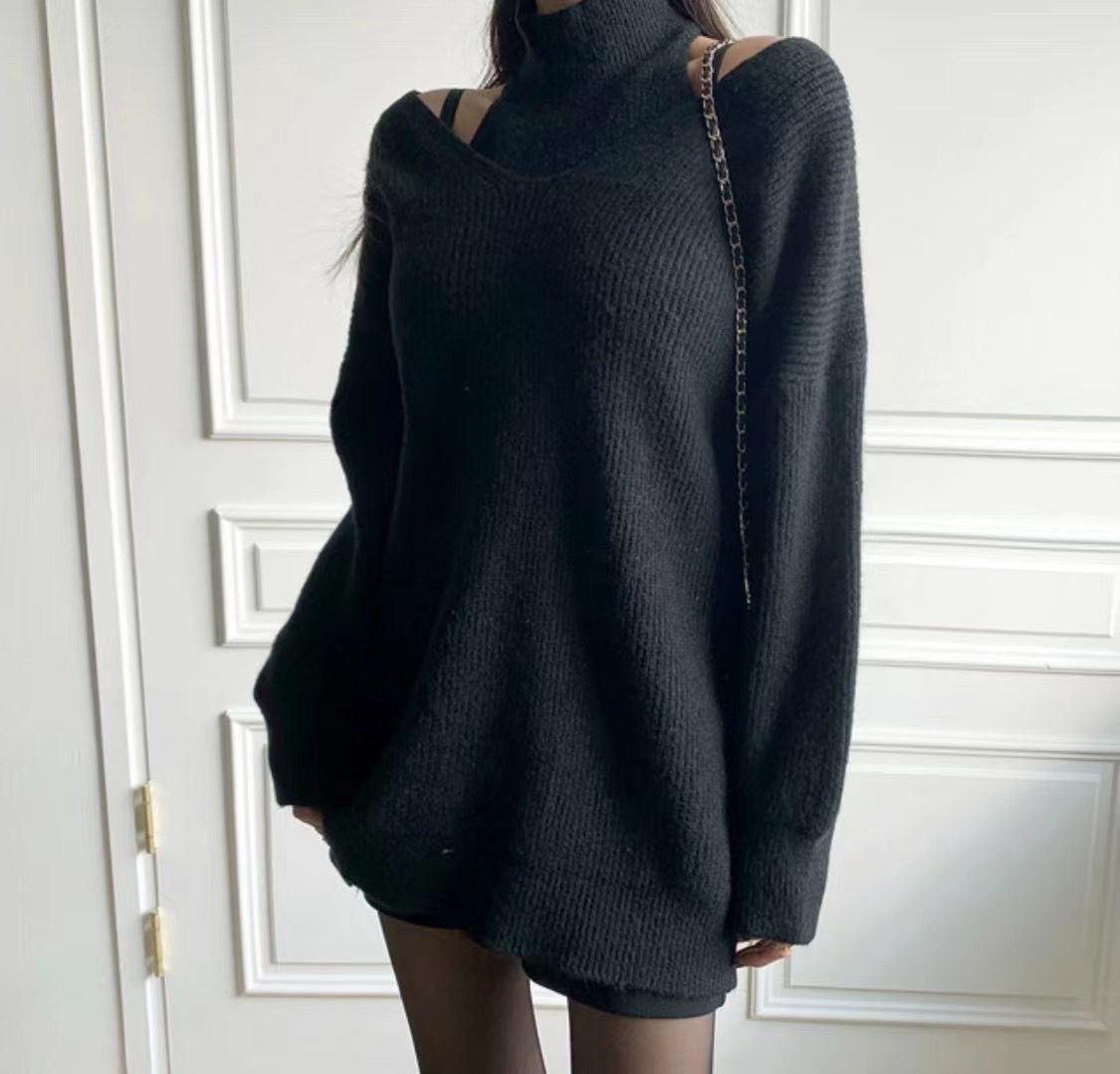T694 YOUR SWEATER OPS
