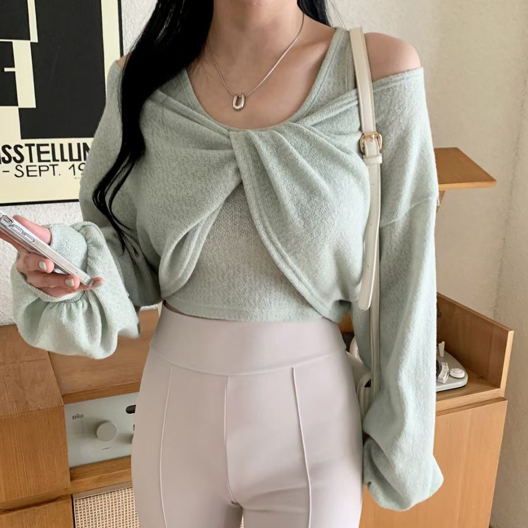 T750 MARCH TOP