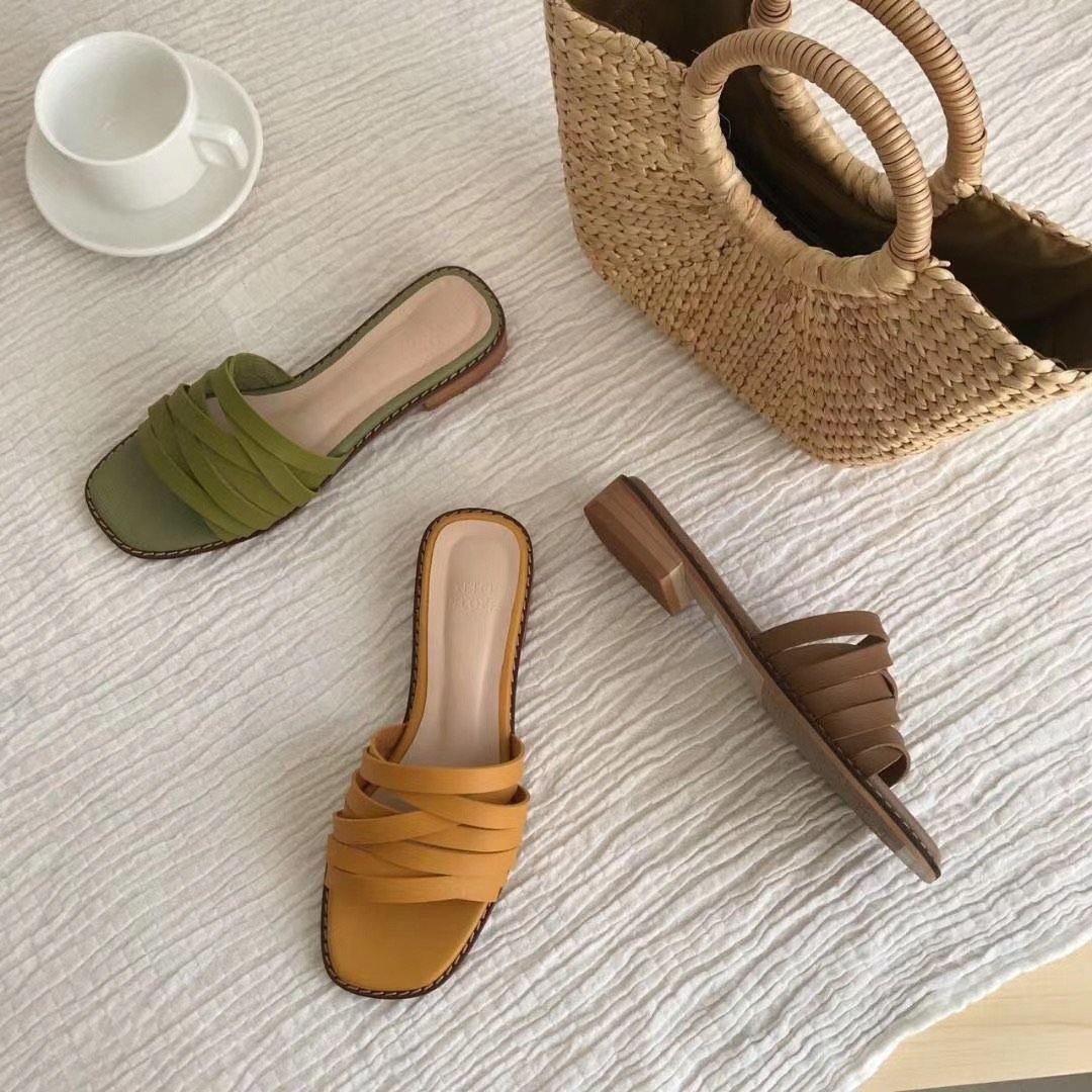 #PO004 WONT LET GO SANDAL - Letta A