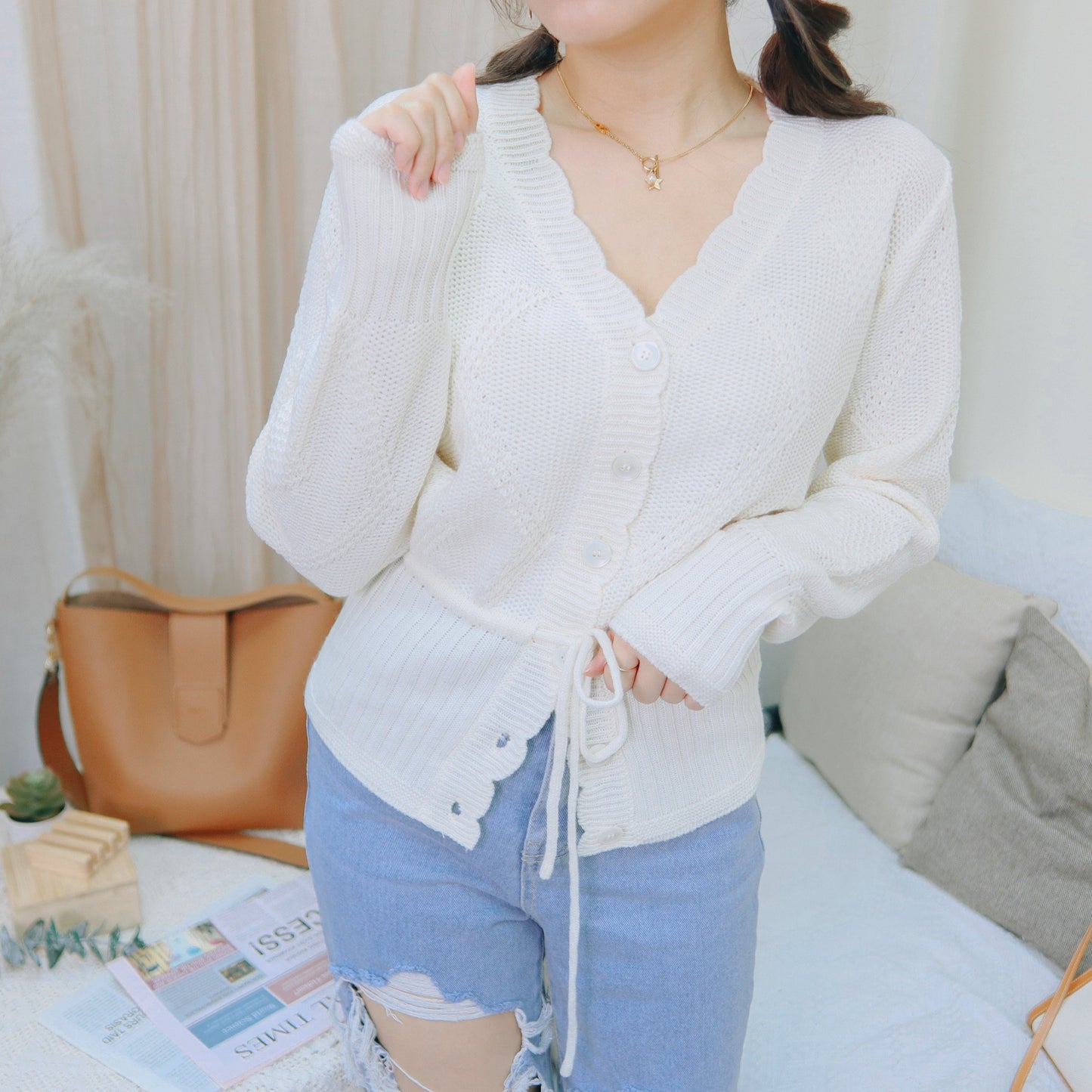 T371 MILKY LIGHT KNIT TOP - Letta A