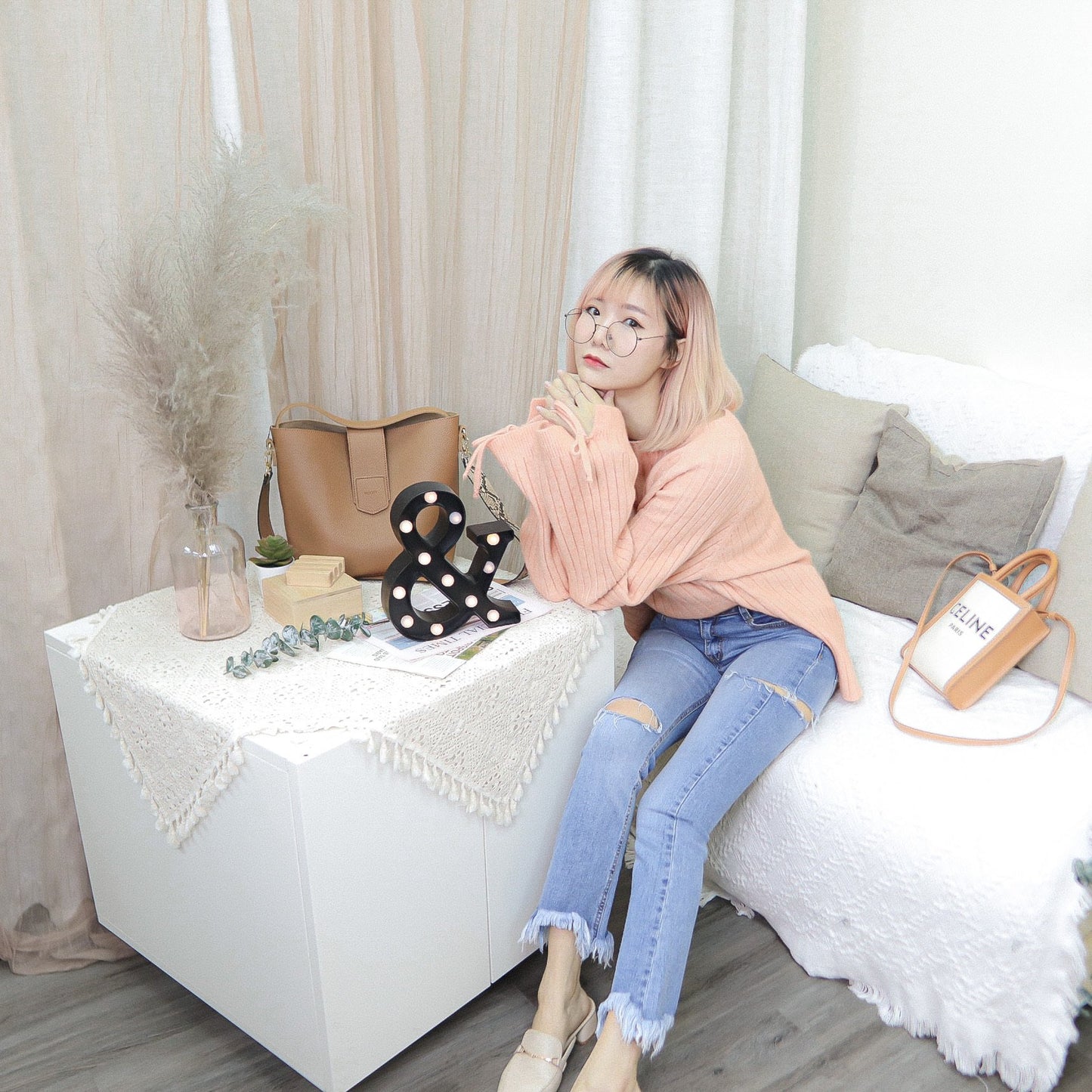 T369 BABY LOVE SWEATER - Letta A