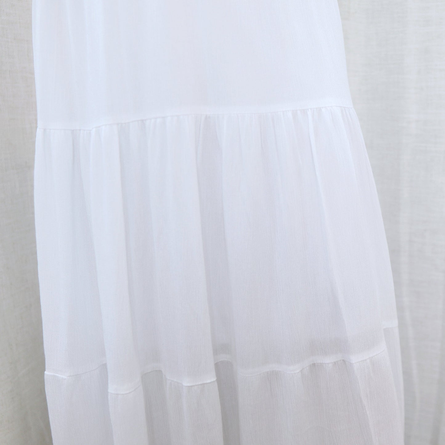 #B096 IN BETWEEN SKIRT - Letta A