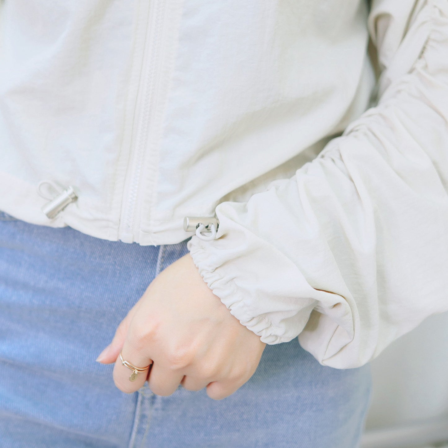 C036 BECAUTION OUTER - Letta A
